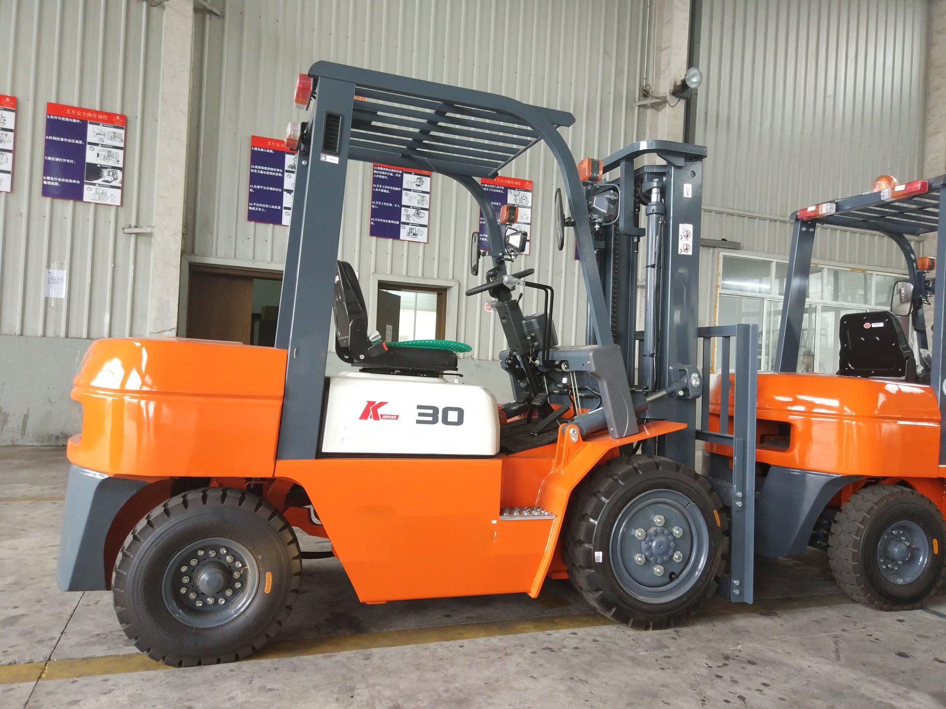Counterweight 3 T Used Widely Cpcd30 Forklift Offer Higher Safety