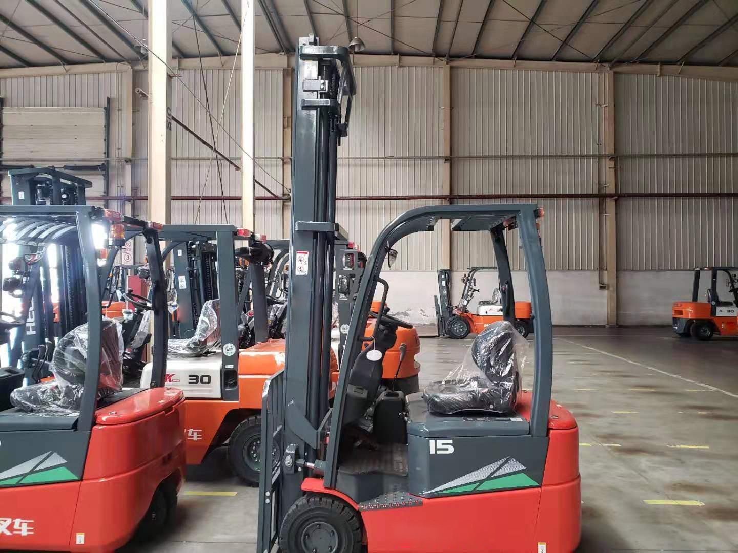 Cpd18 1.8 Ton 4 Wheel Electric Lithium Battery Forklift