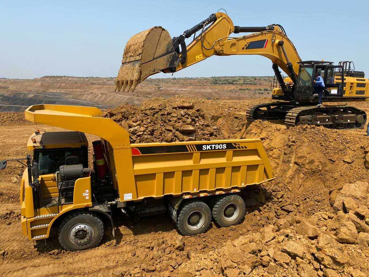 Electric Wide-Body Dump Truck 32ton Dump Truck Skt90e