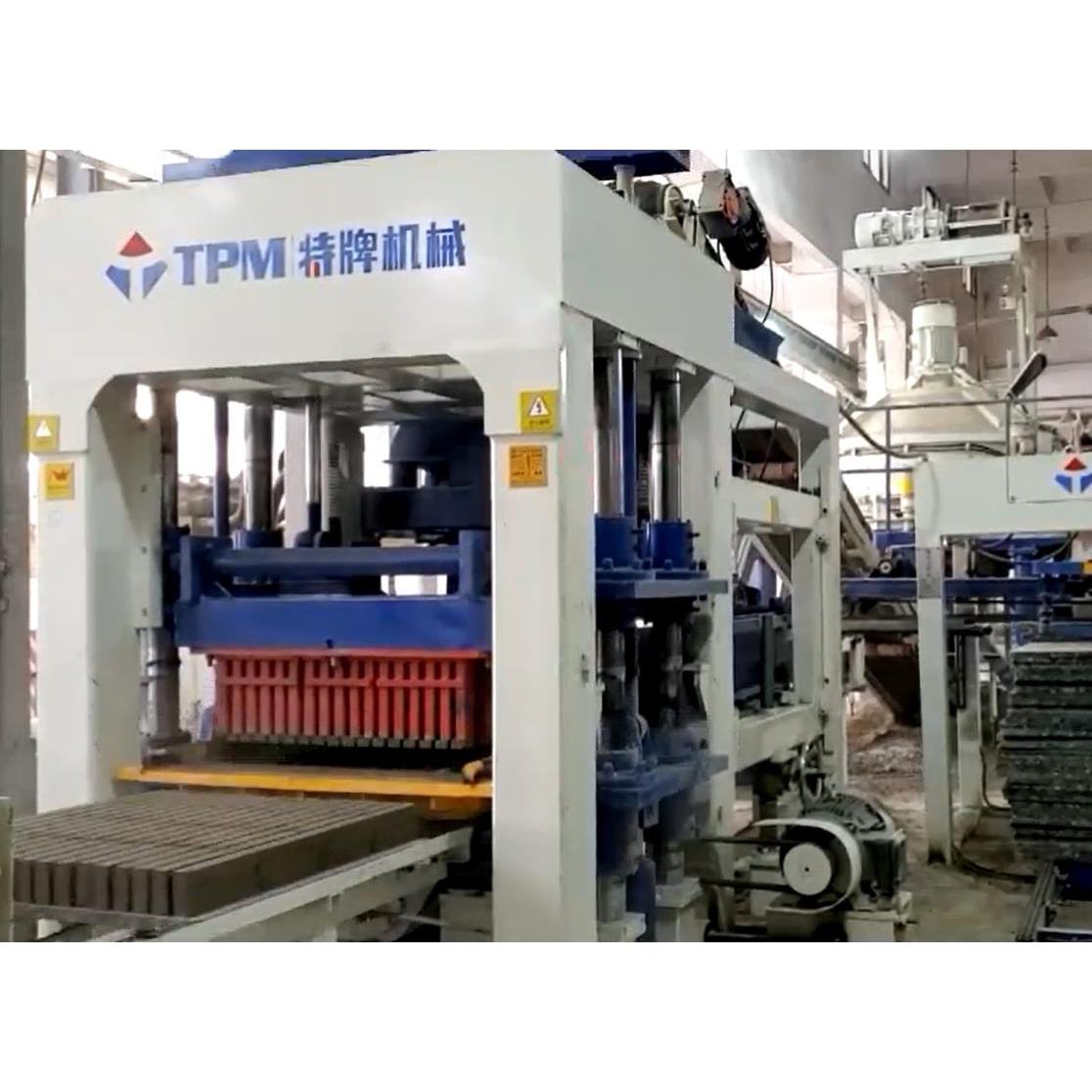 China 
                Factory Price Tpm8000 Fully Automatic Concrete Block Making Machine Hollow Block Machine Big Sale
             supplier