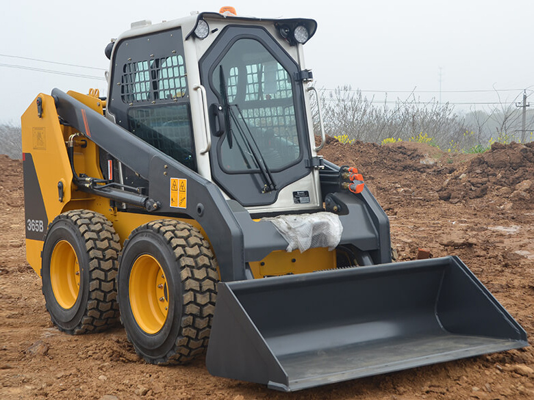 
                Berühmte Marke Heißer Verkauf 365b Skid Steer Lader zum Verkauf
            