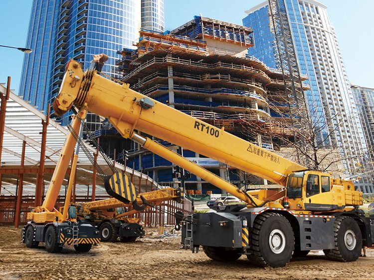 Heavy Rough Terrain Crane 100 Tons Rt100