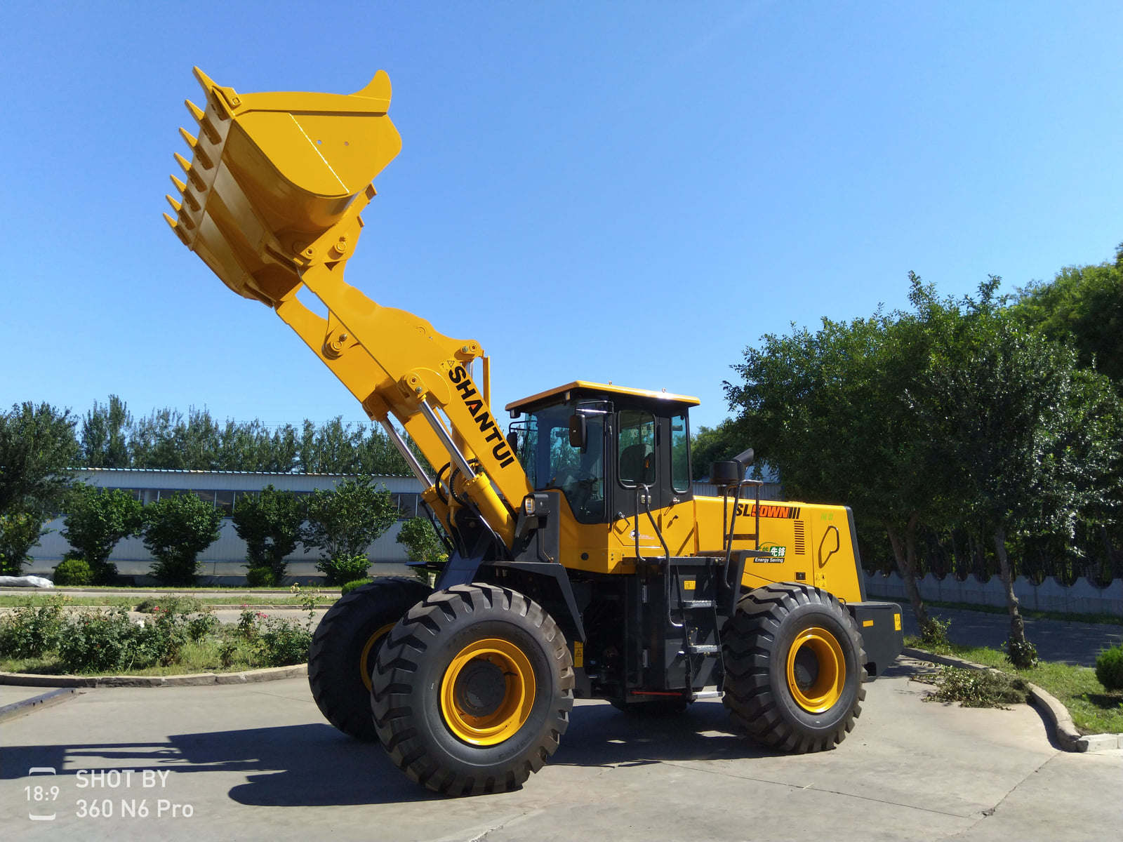 Hot Sale 5ton Articulated Loader SL50wn Wheel Loader