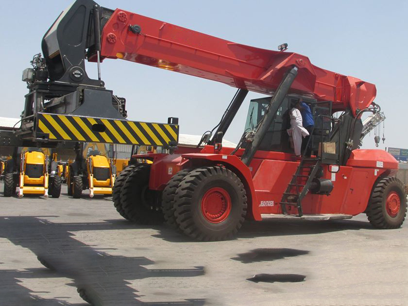 
                La logistique de la machinerie rsh4531-Vo5 45tonne atteindre empileur
            