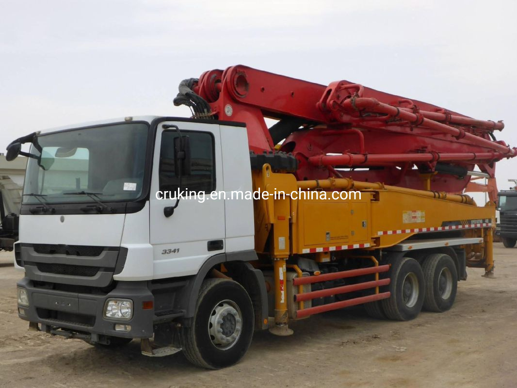 Mobile Concrete Machine 30m Truck Mounted Concrete Pump