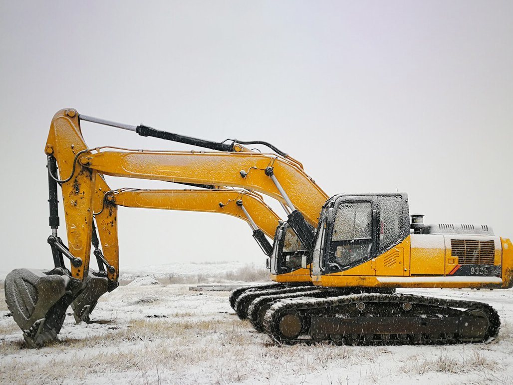 New Condition 33 Ton Crawler Excavator Clg933e