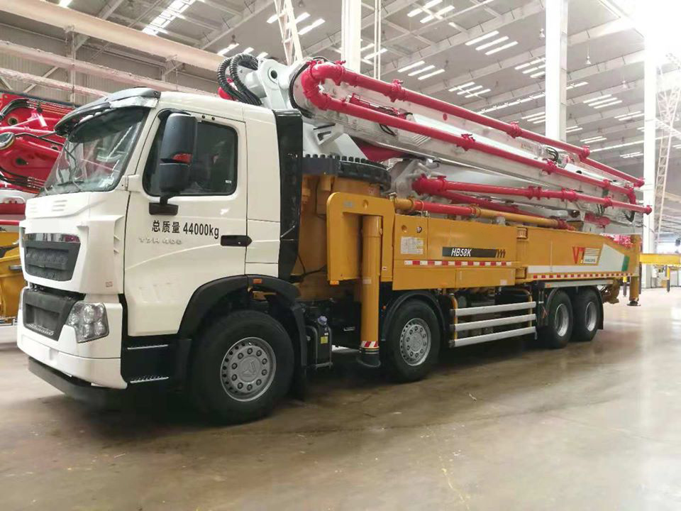 Truck Mounted Boom Conrete Pump Hb58K with Cheap Price