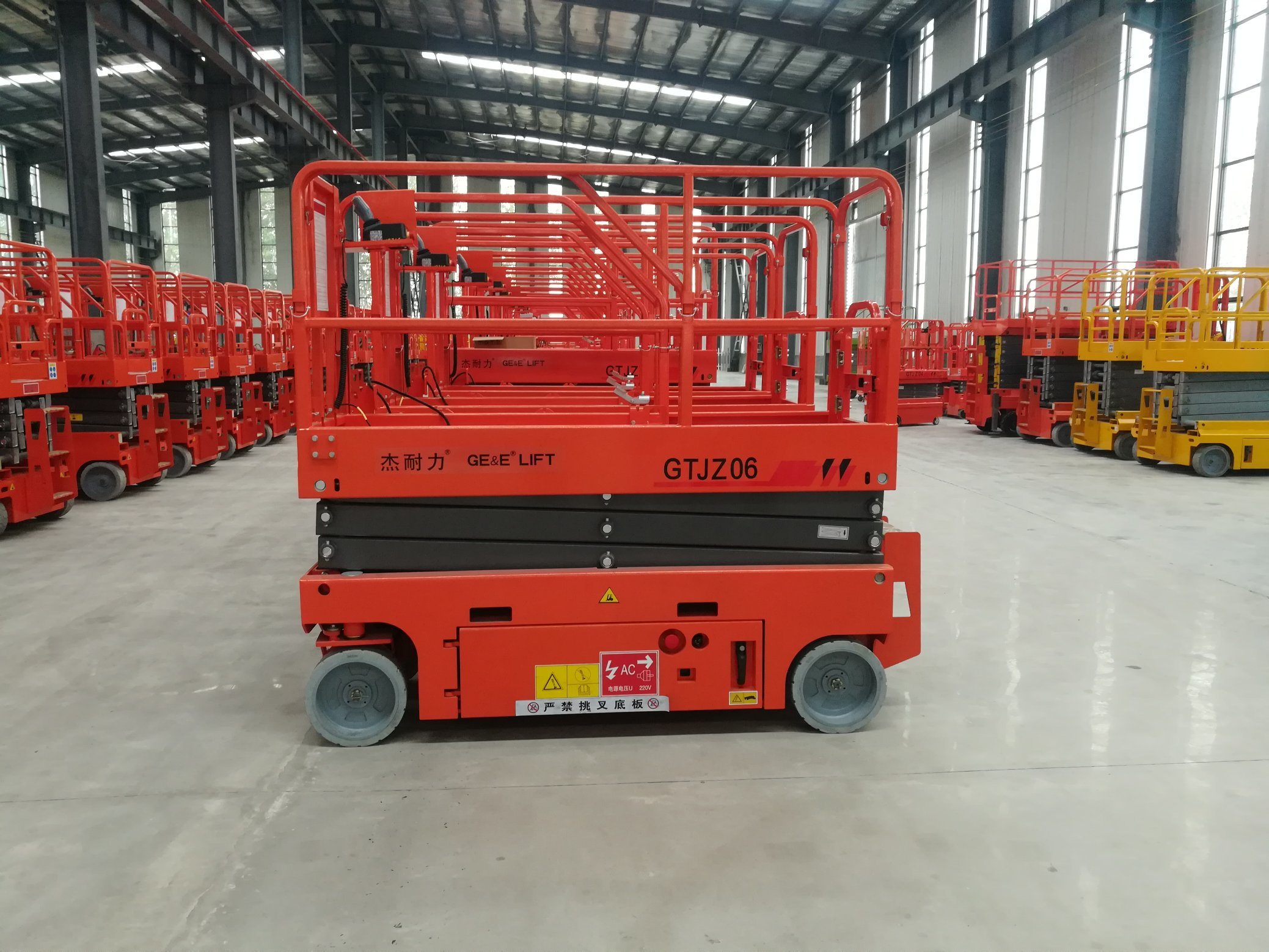 Approved 6~14m Electric Self-Propelled Scissor Lift Mobile Scissor Lift for Sale
