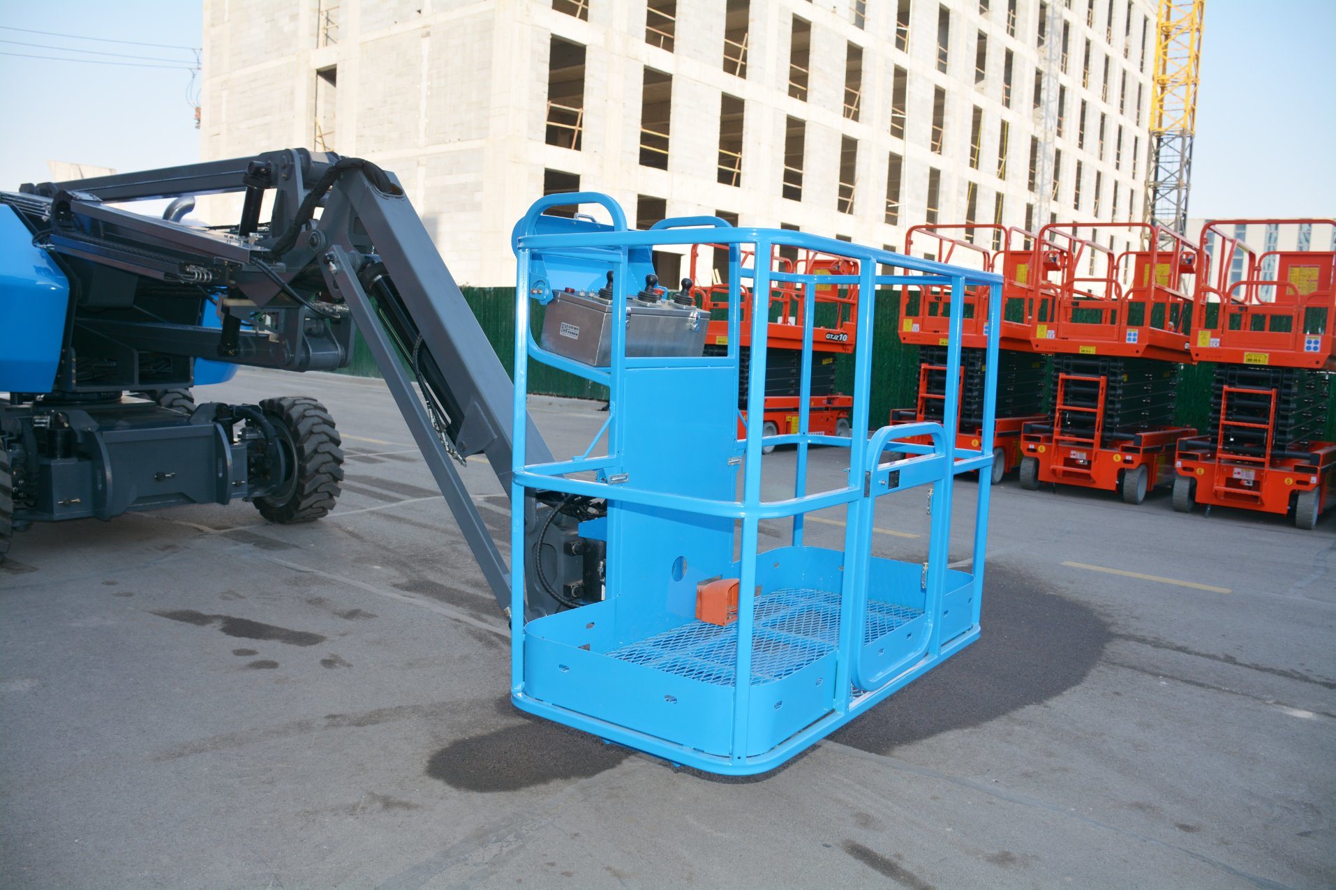 Awp Official 26m China Lift Equip Hot-Selling Self-Propelled Telescopic Boom Lift 5 Section Boom