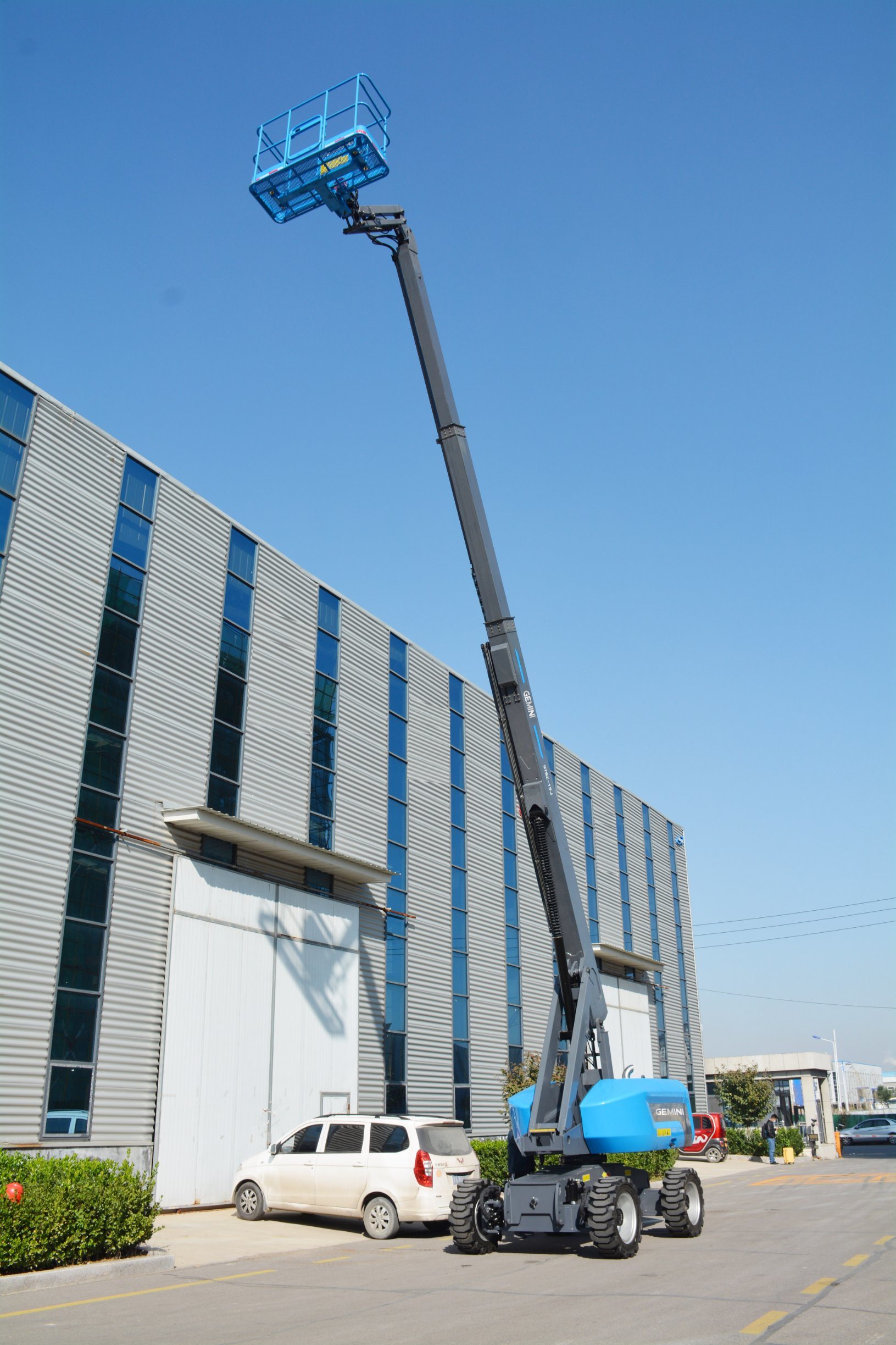 
                China goede kwaliteit 22 m hoogte rupstractor kraan giek Lift telescopisch Werkplatform, mobiele giek heffen
            