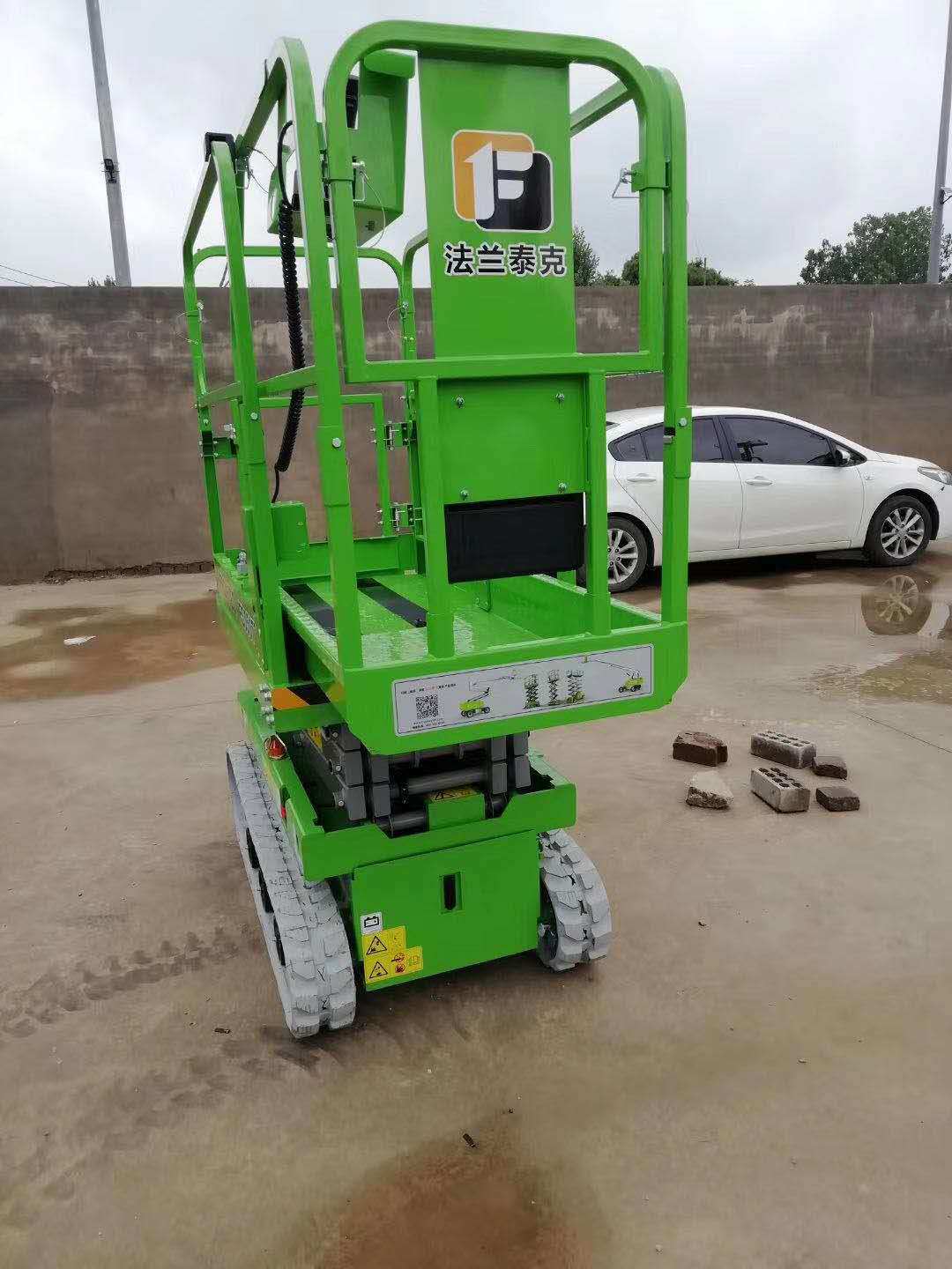 Crawler Aerial Work Scissor Lifting Platform Hydraulic Tracked Scissor Lift