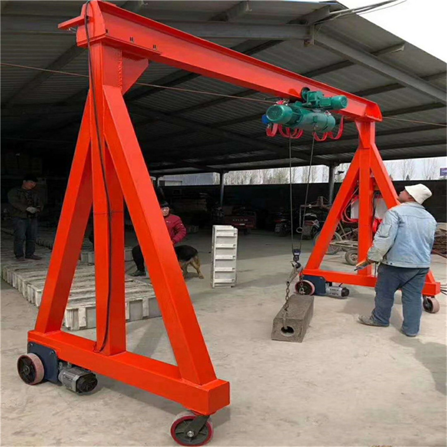 China 
                1 3 5 Ton Tragbare mobile Gantry Kran Preis mit Rad
             Lieferant