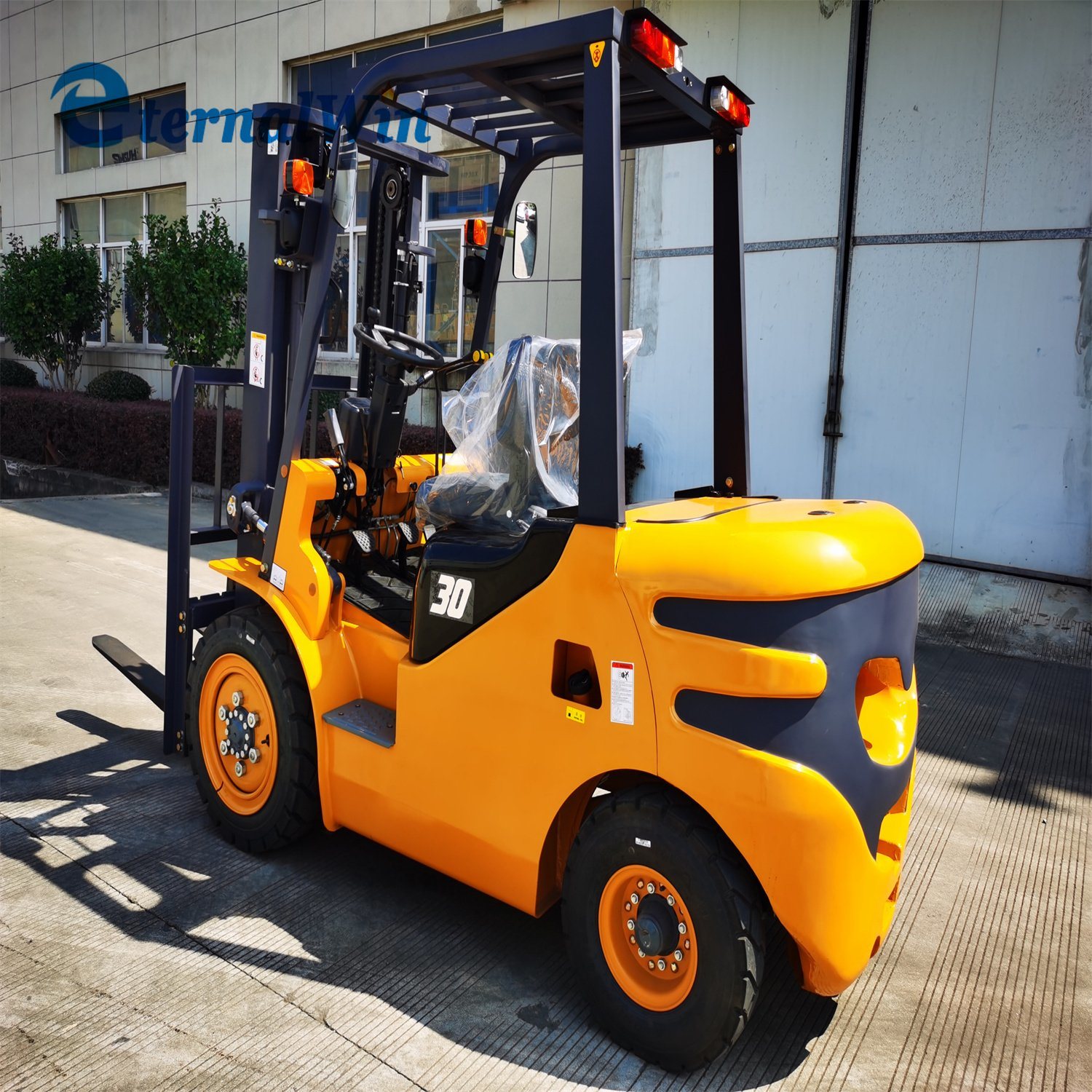 1-3 Ton Small Four Wheel Diesel /Electric Powered Forklift Truck Counterbalanced Distribution Forklift