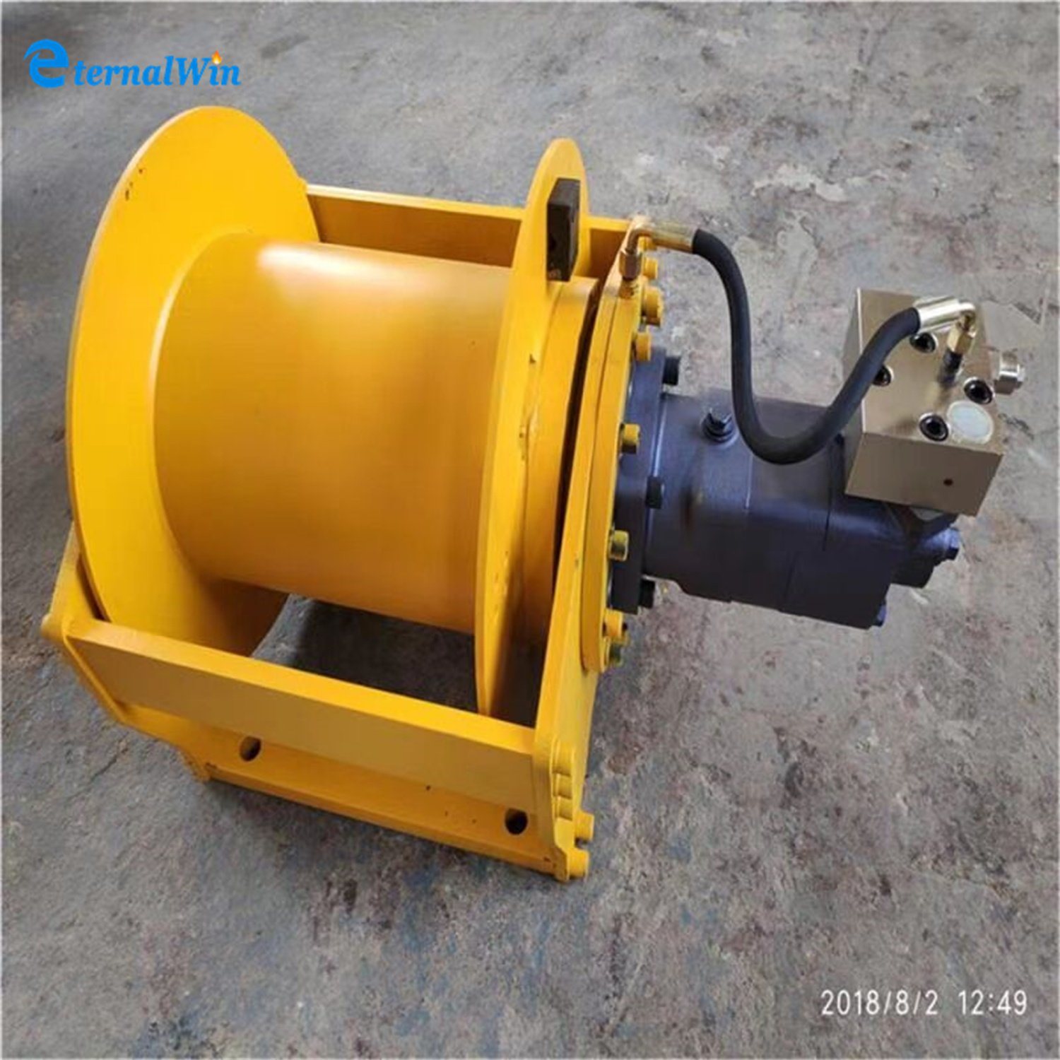 Chine 
                1000kg Petit treuil hydraulique cabestan /grue treuil de tirage de câble 10t pour le tracteur la corde treuil de remorquage levage 0.5ton 1tonne 2tonne 3tonne Fabricant treuil hydraulique
             fournisseur