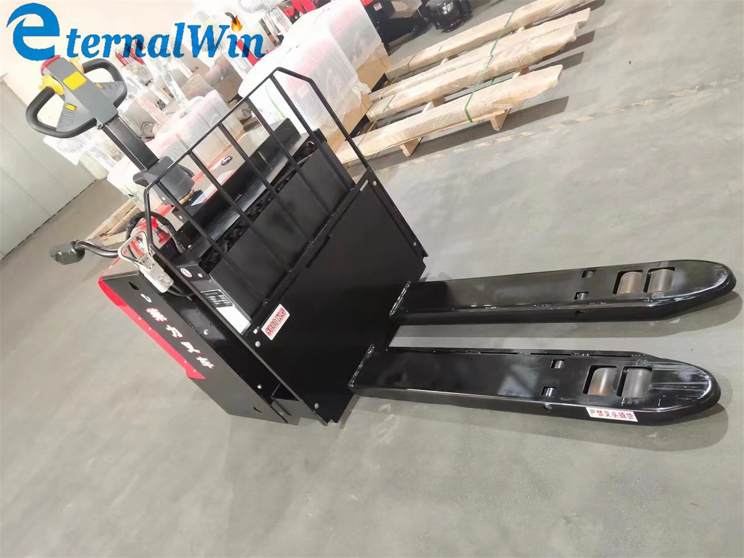 2000kg 3000kg Electric Pedestrian Forklift Truck Standing on Type