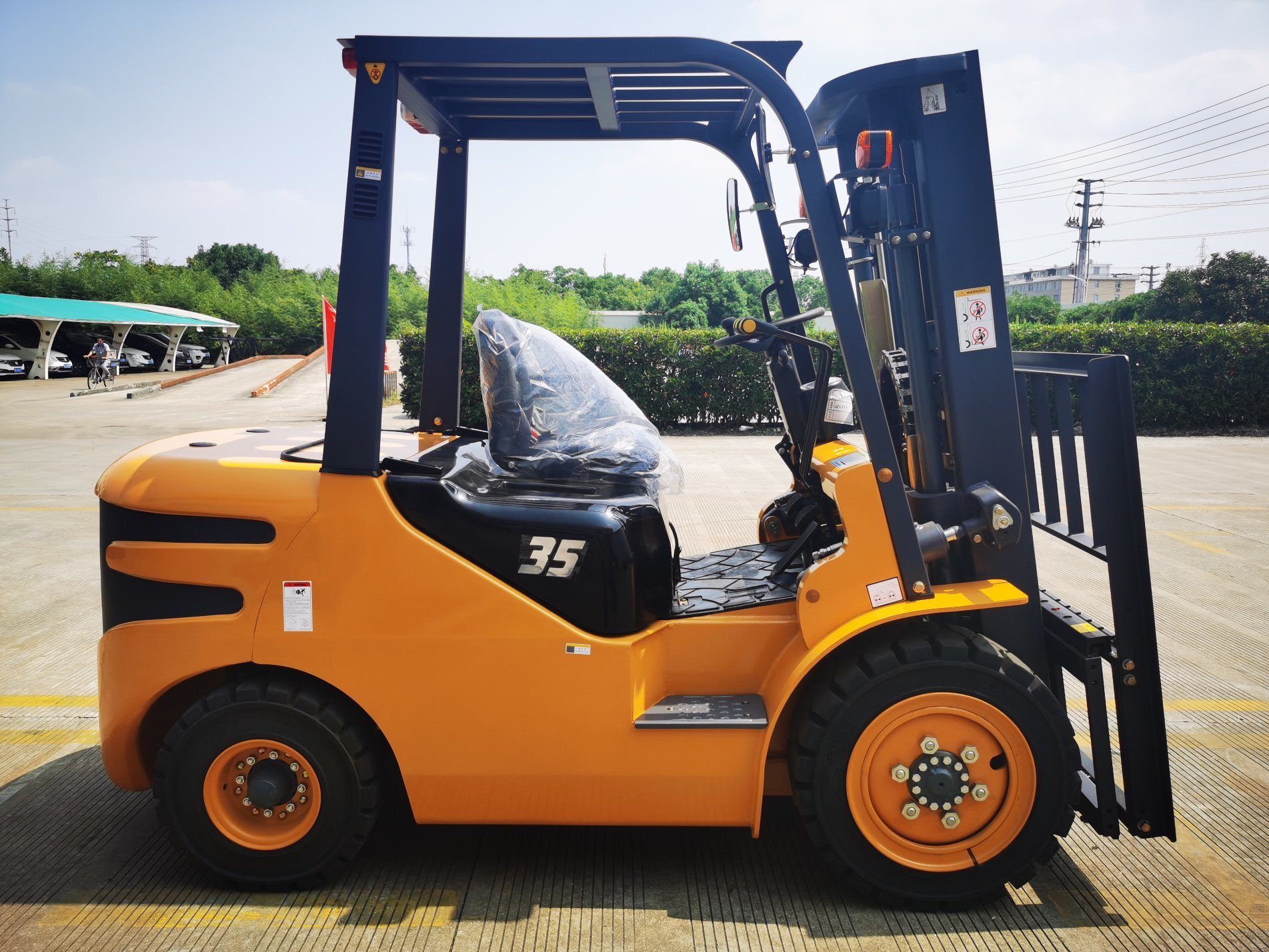 3.5ton Diesel Fork Lift 35 Truck Forklift 3500kg with Clamp Attachment
