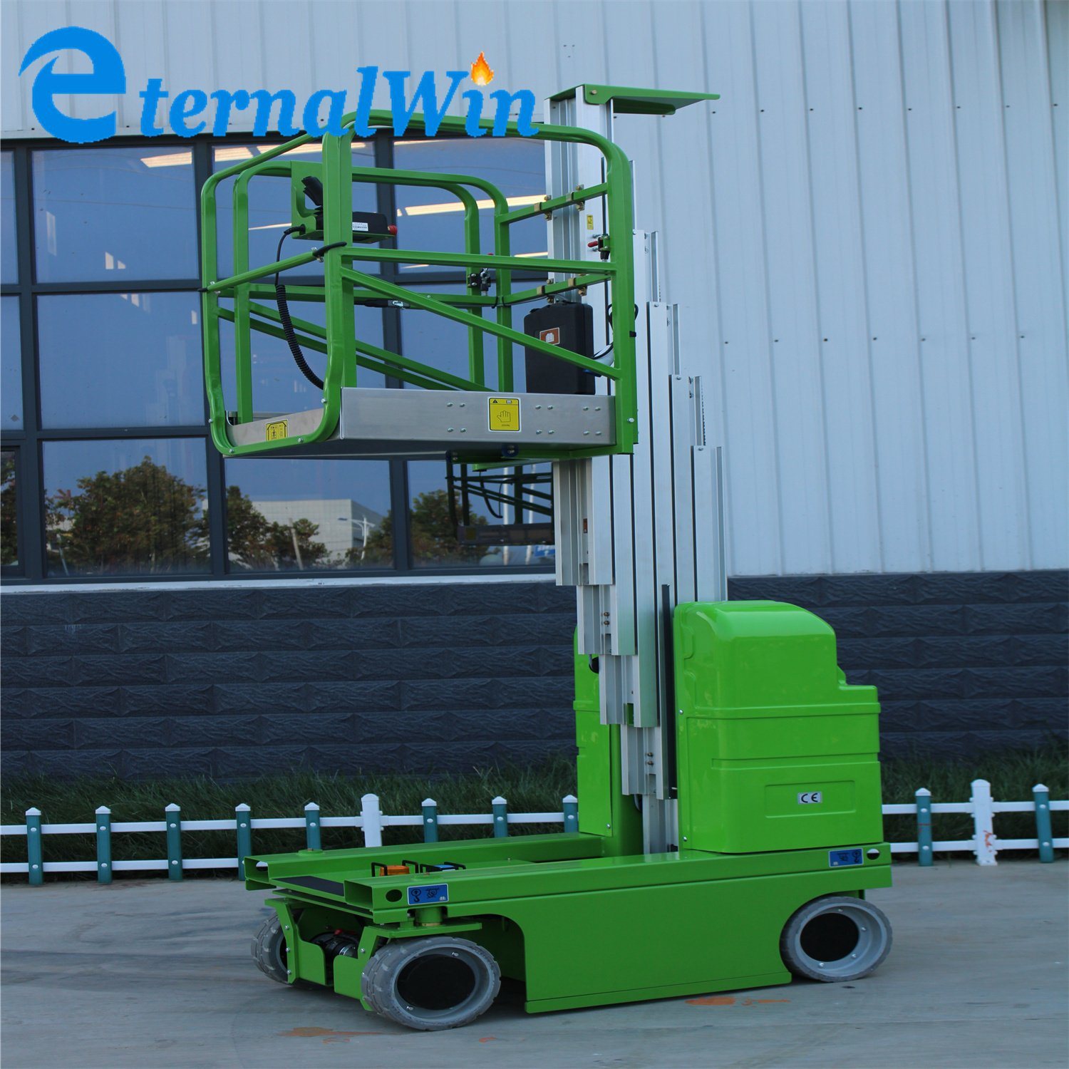 China 
                Draagbare verticale hydraulische ladder van 4-24 m Aluminium Mast Electric Man Heffen
             leverancier