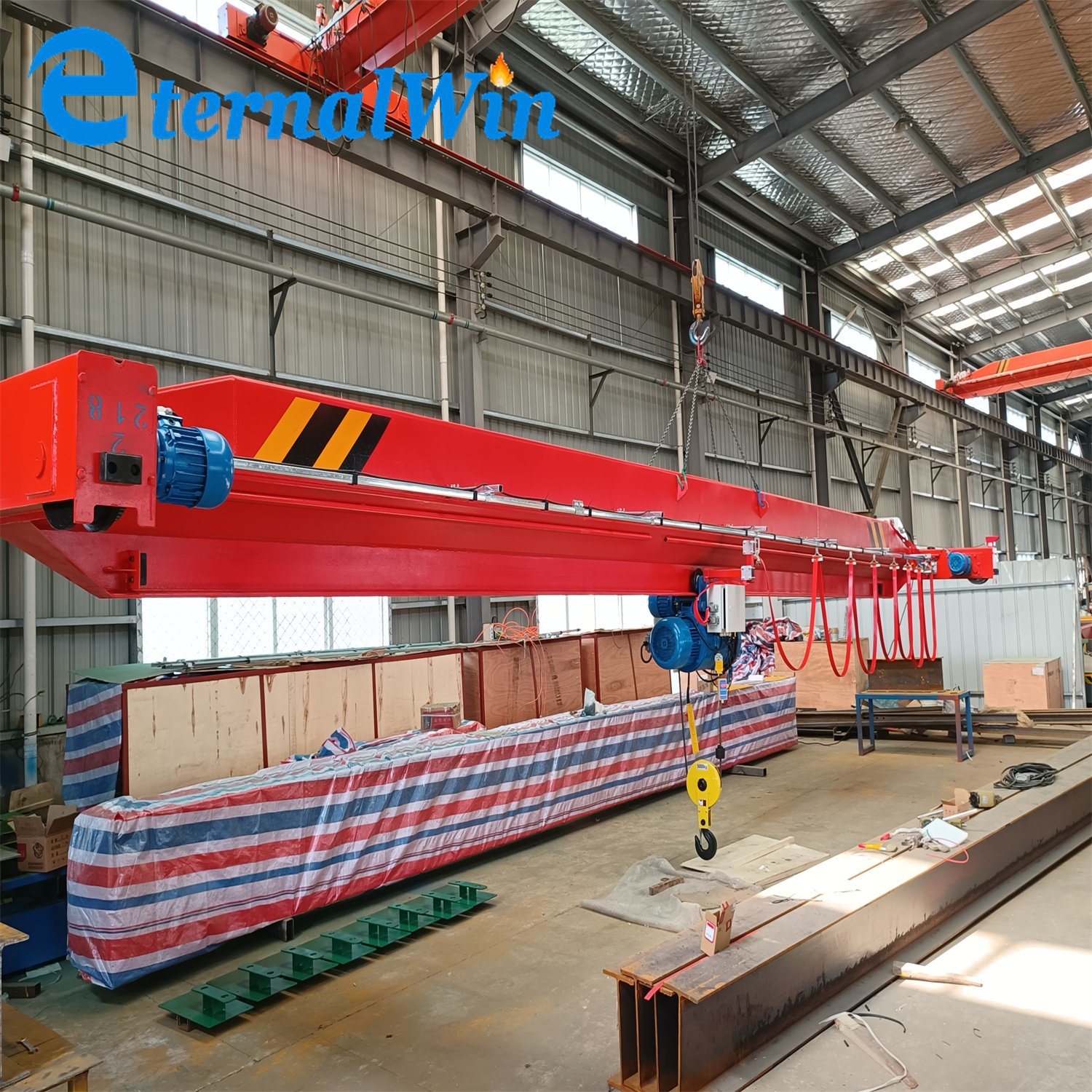 China 
                CE New Condition Motor Drive Single Girder Overhead Crane for Sale
             supplier