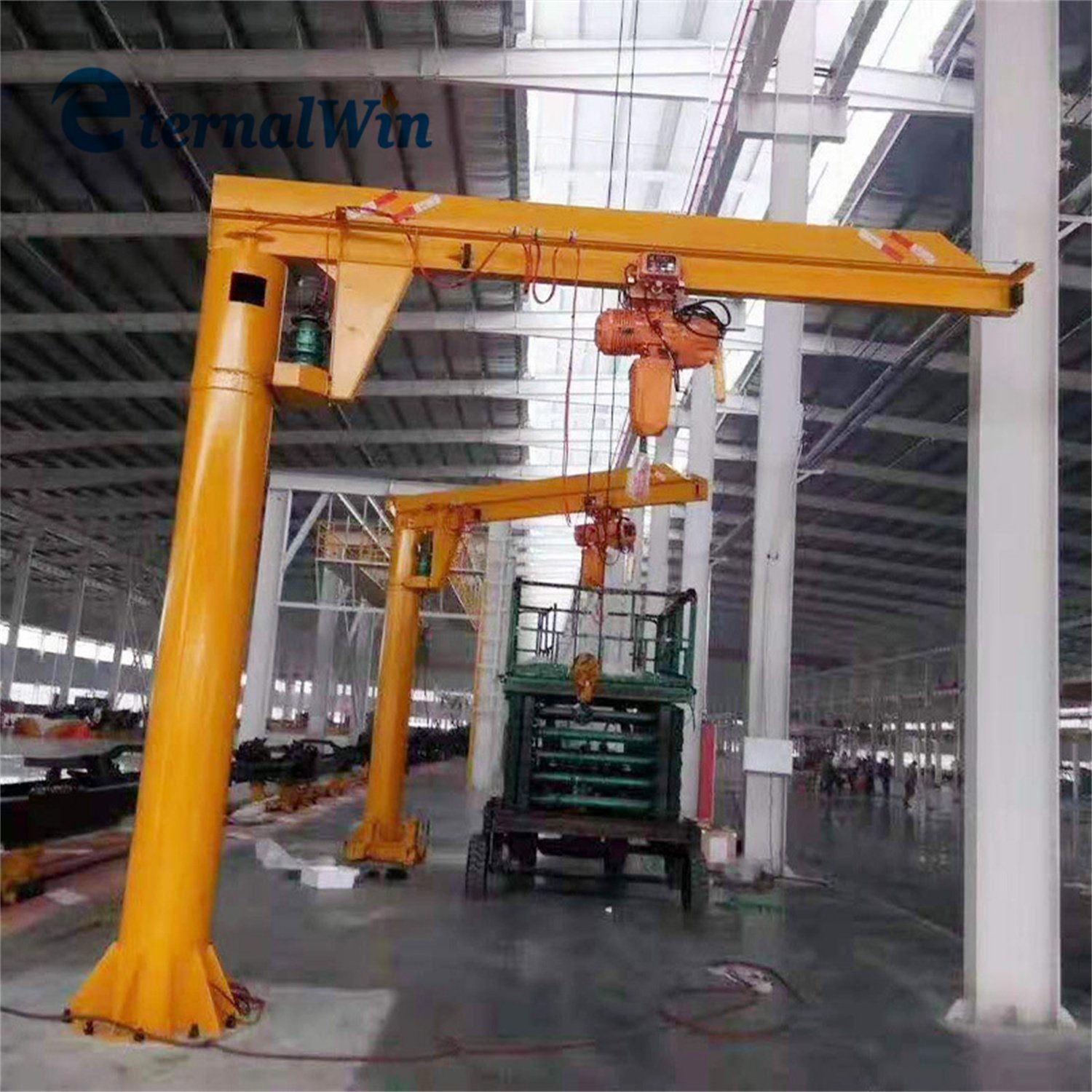 Carefully Crafted Pillar Cantilever Crane 360 Degree Rotational Angle with Good Quality