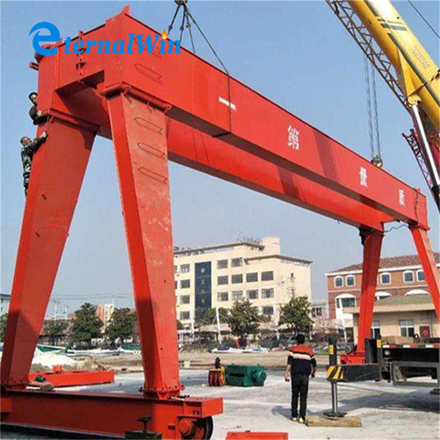 
                China montado na rampa Mobile Electric Recipiente do Guindaste guindaste de pórtico de elevação 10ton 20ton 50ton
            