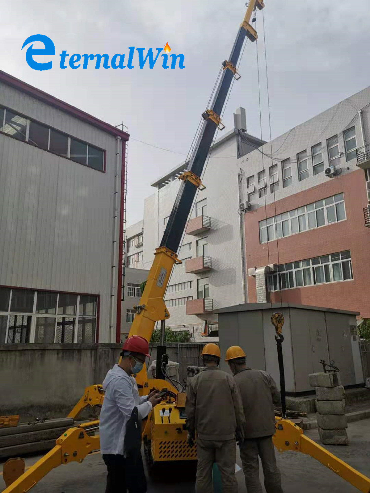 Factory Price Spider Crawler Crane with Machine Jib & Cabin