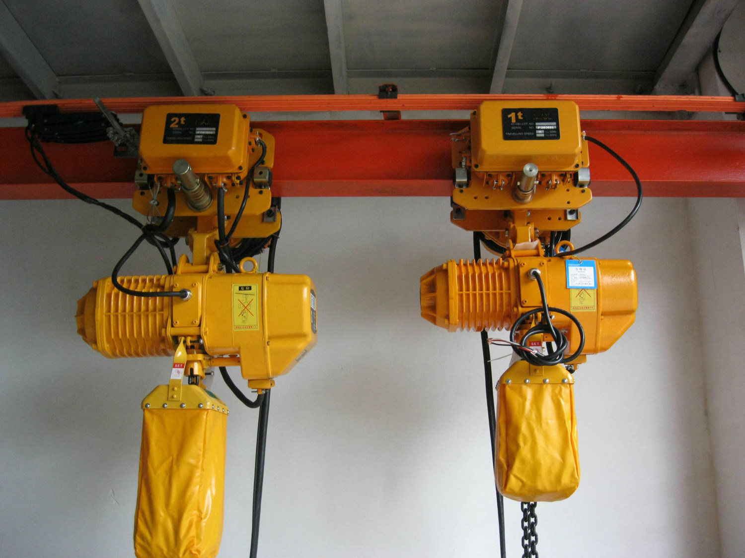 China 
                Factory Warehouse 2ton Electric Chain Block Hoist
             supplier