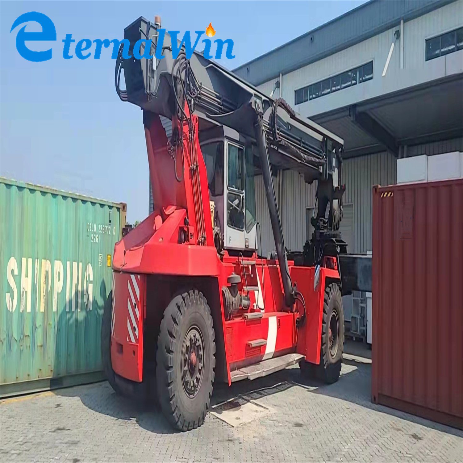 China 
                Container van de Heavy Duty 45 ton Port V-serie bereikt de stapelaar Met hoge efficiëntie
             leverancier