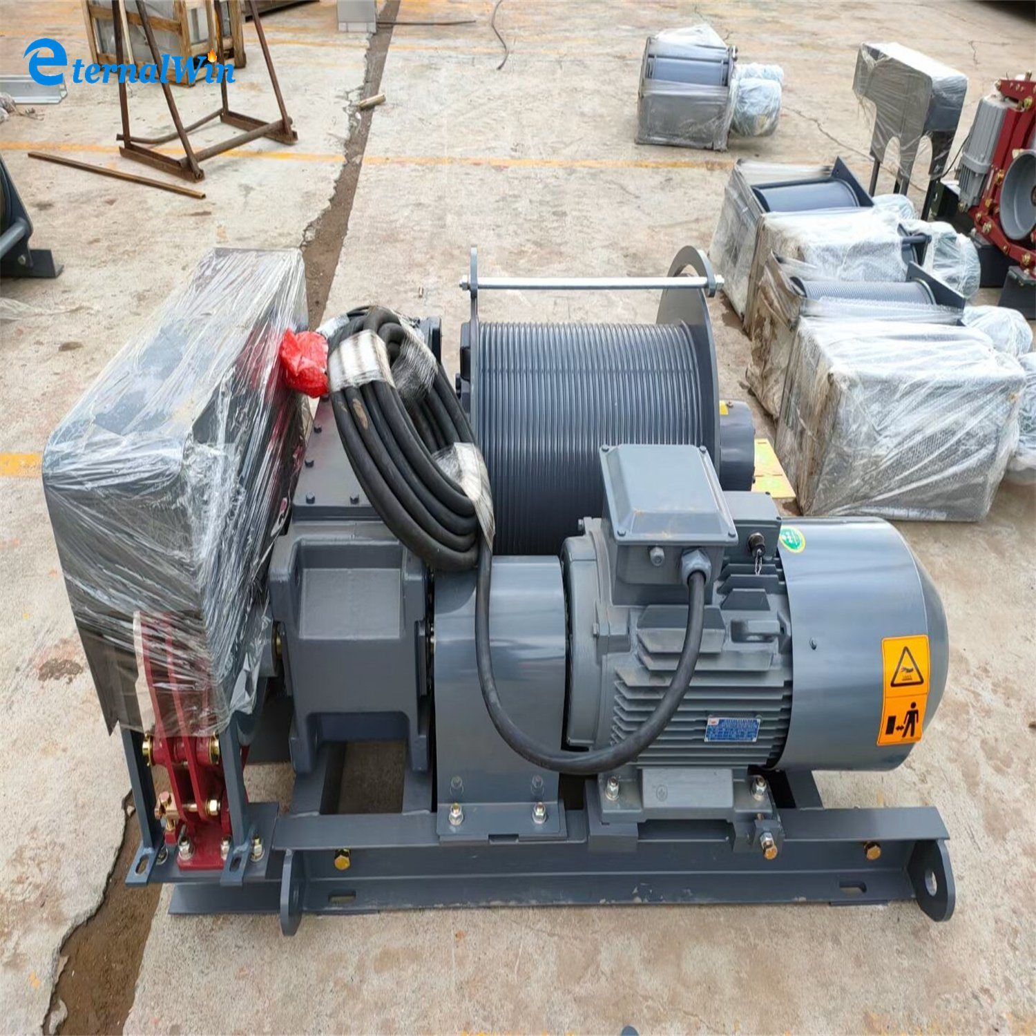 High Quality 1/2/3/5/10/20/50 Ton Hydraulic Winch for Sale for Crane Excavator and Ship