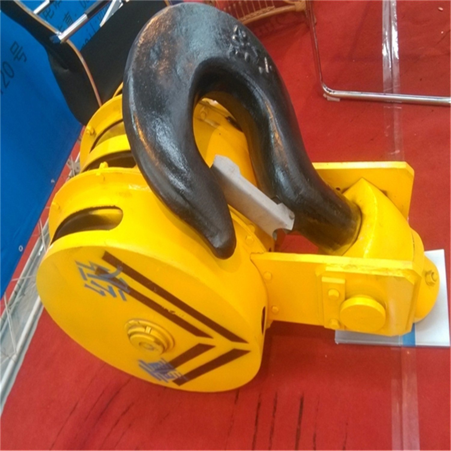 High Quality 2t 5t 10t 20t Heavy Duty Crane Lifting Hook Material Rotating Hook for Crane for Sale