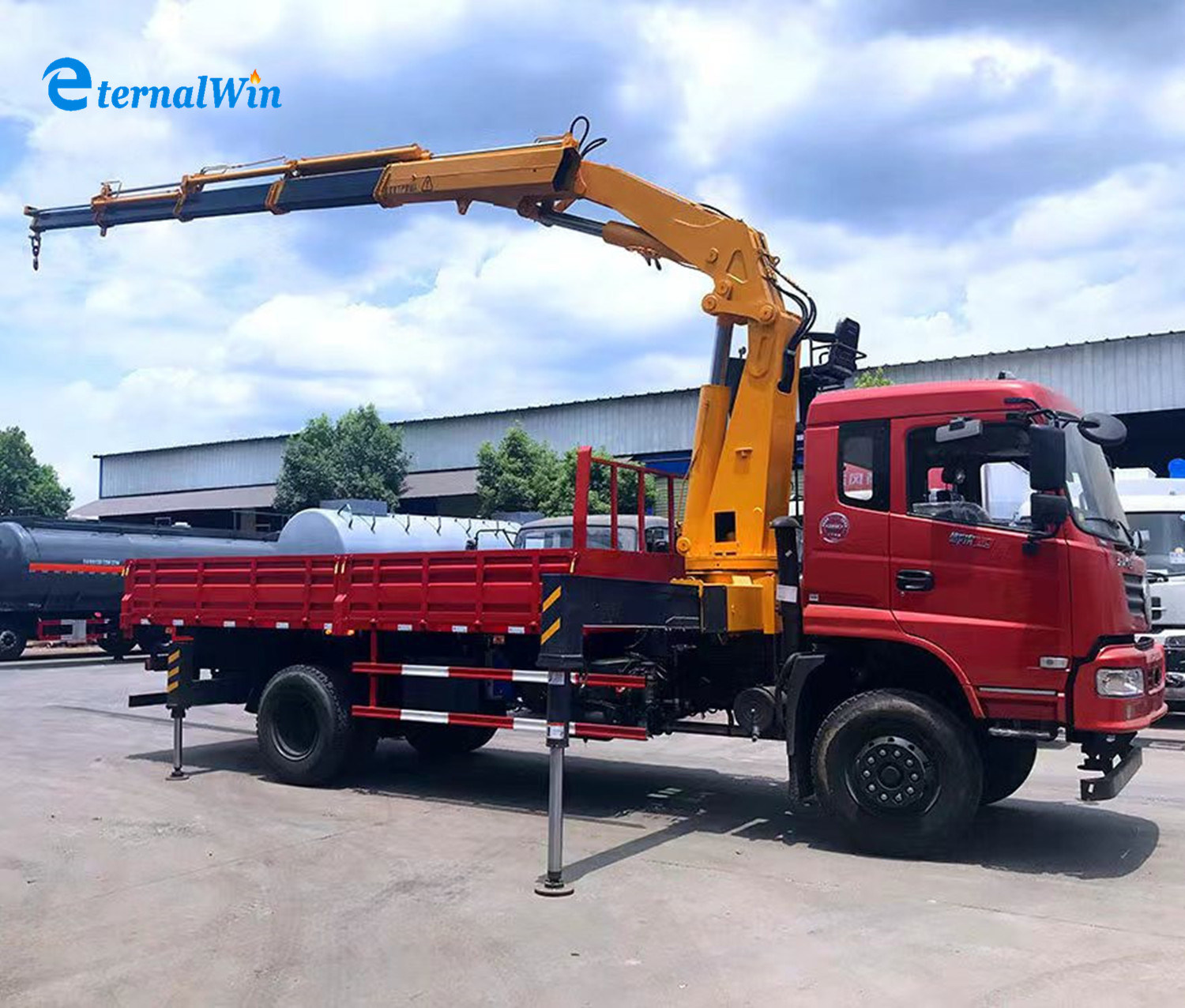 Hydraulic Boom Lorry Truck Mounted Crane Telescopic Boom Mobile Truck Crane in Kenya