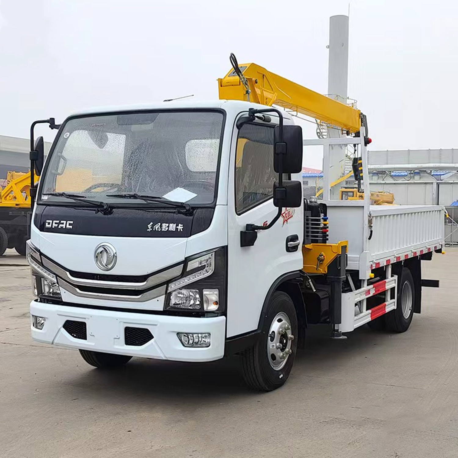 Chine 
                La hauteur de levage de 9 m de grues de camion à flèche télescopique hydraulique prix d′usine 3 tonne
             fournisseur