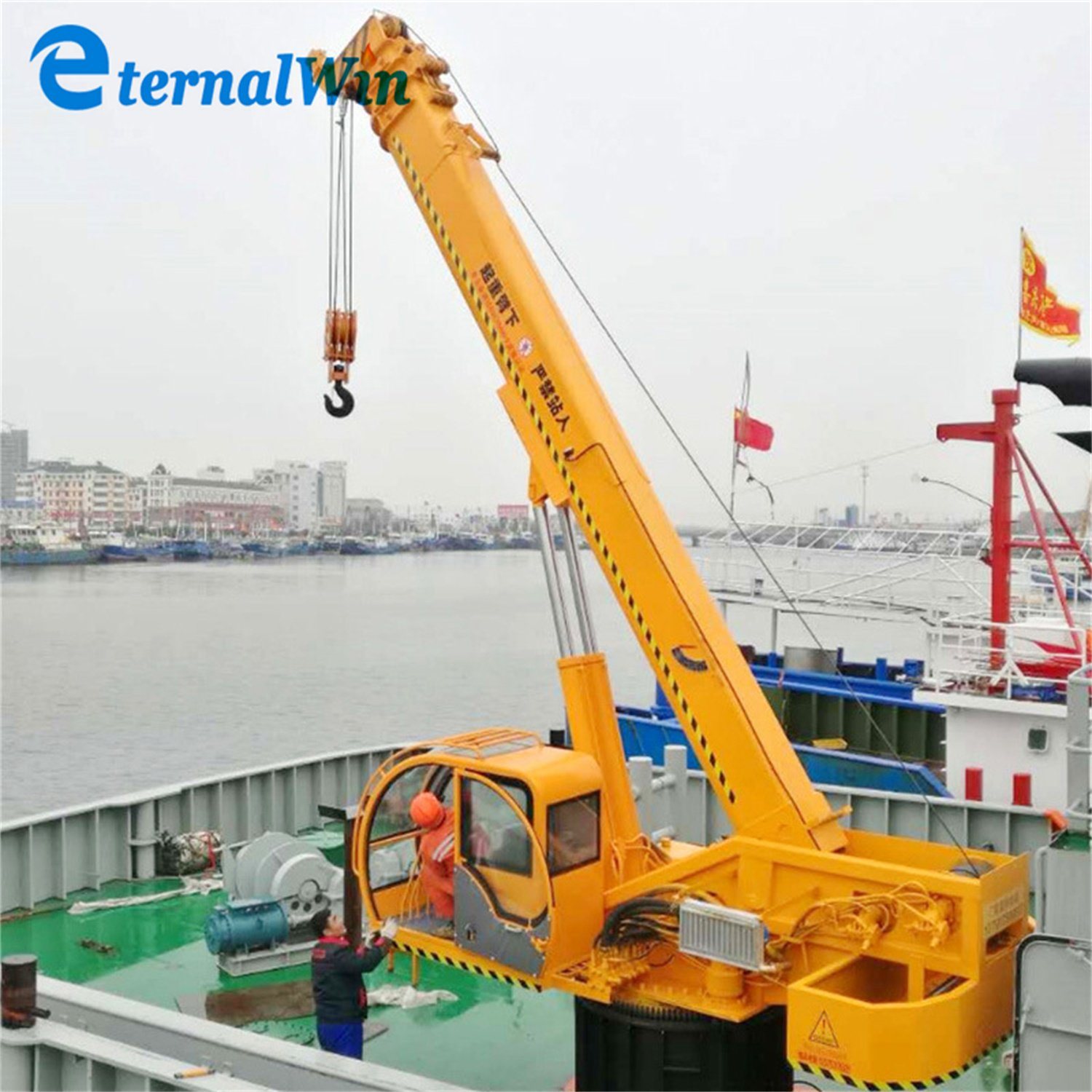 off Store Customized 8 Ton 10 Ton Electric Hydraulic Ship Marine Crane