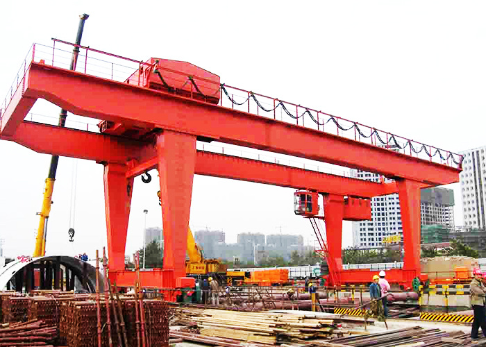 China 
                Elektrische Hosit Gantry Crane 50 ton-zware buitengantry-kraan
             leverancier