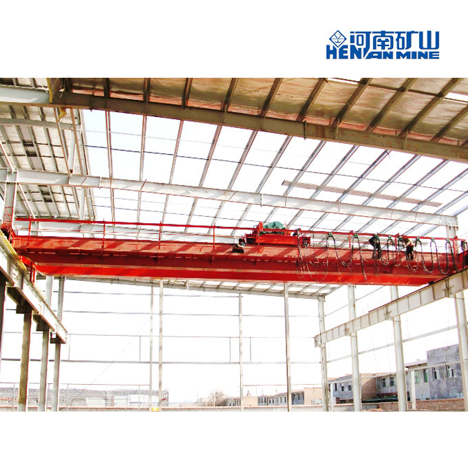 China 
                Qd Model Double Girder 30 Ton Overhead Crane for Sale
             supplier