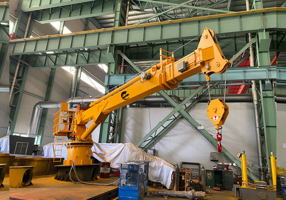 0.85t Hydraulic Telescopic Boom Crane for Bulk Cargo