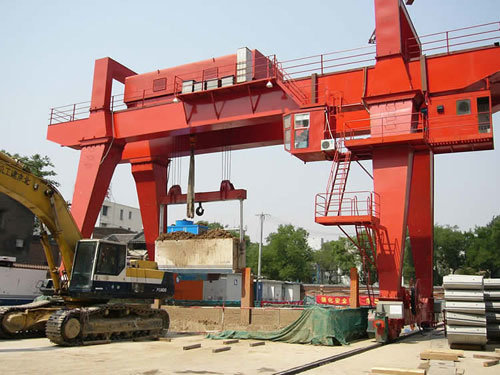 China 
                100 Ton Mobile Double Beam Gantry Crane Cantilever Crane
             supplier