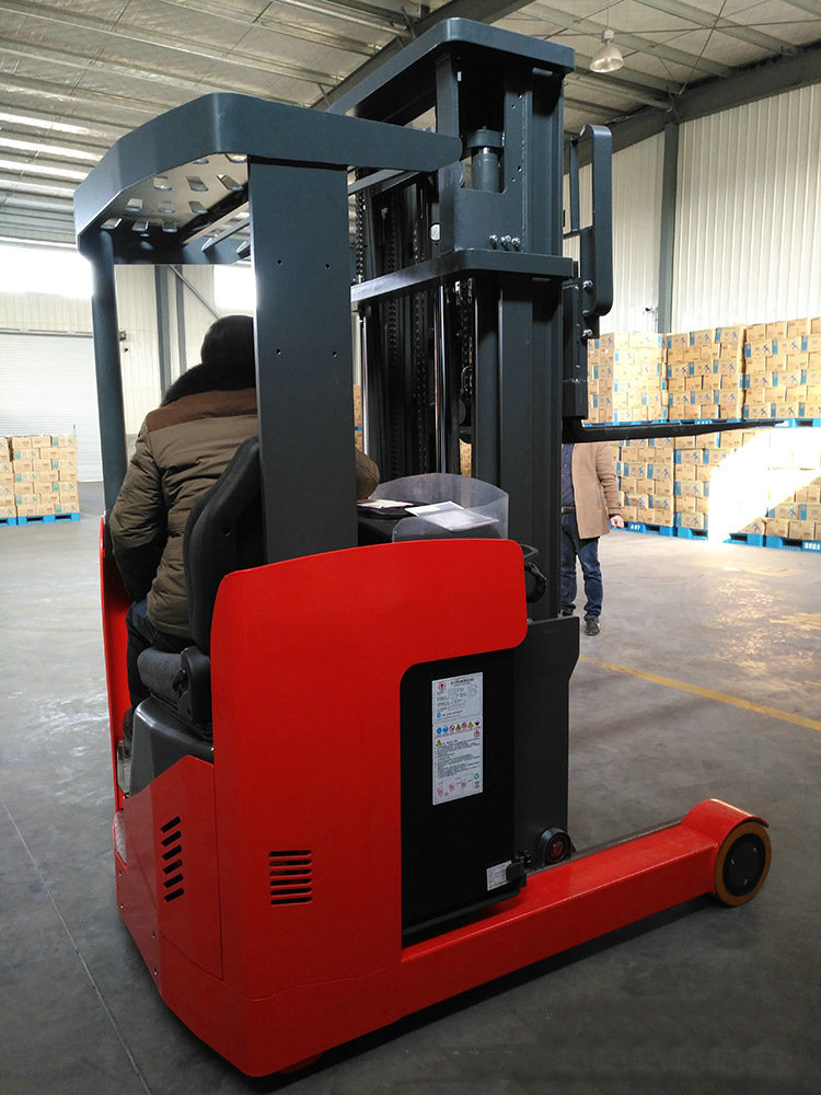 1500kg Fully Electric Battery Operated Powered Forklift Stacke