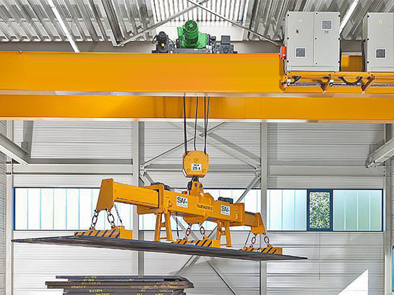 
                16+16 Ton Double Girder Revolving or Rotation Type Hanging Beam Electromagnetic Electric Overhead Traveling Crane
            