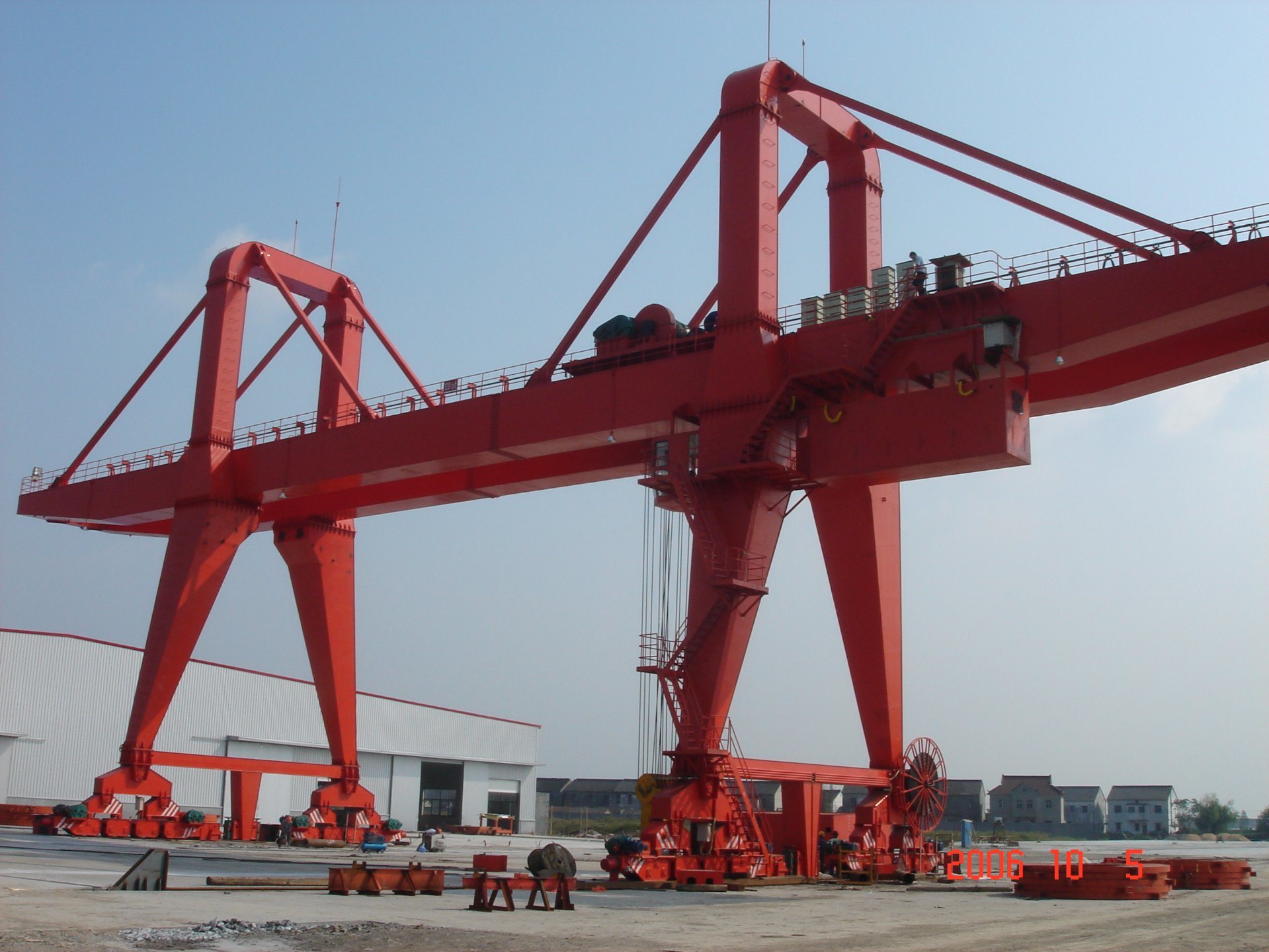 30t 40t Upper Rotating Double Girder Container Gantry Crane
