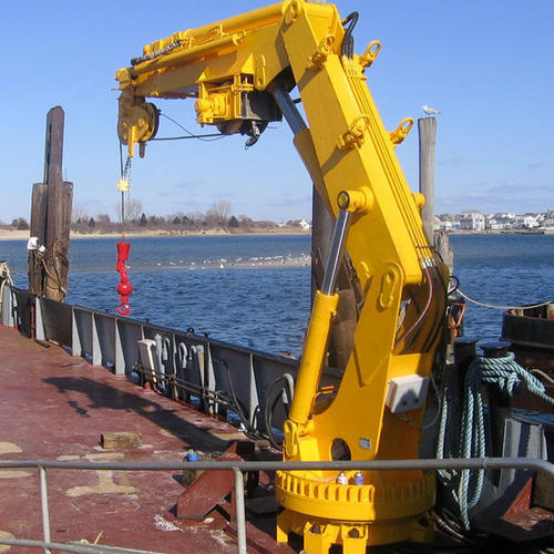 5t 13.5m Marine Hydraulic Fixed Boom Pedestal Crane for Sale