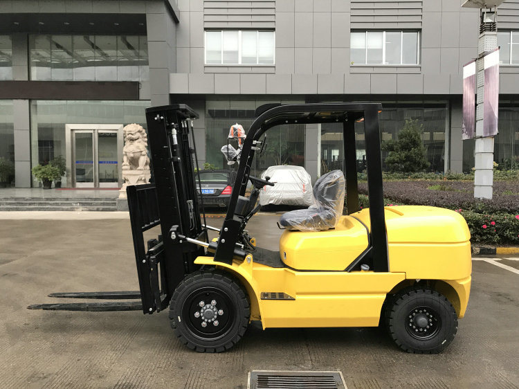 Chinese Forearm Forklift 3.8 Ton 4 Ton Diesel Forklift Machines with 4500mm Triplex Mast
