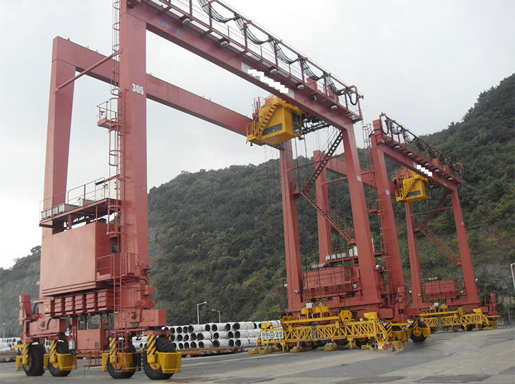 China 
                Customizable High Working Level Rubber Container Terminal Tyre Electric Gantry Crane
             en venta