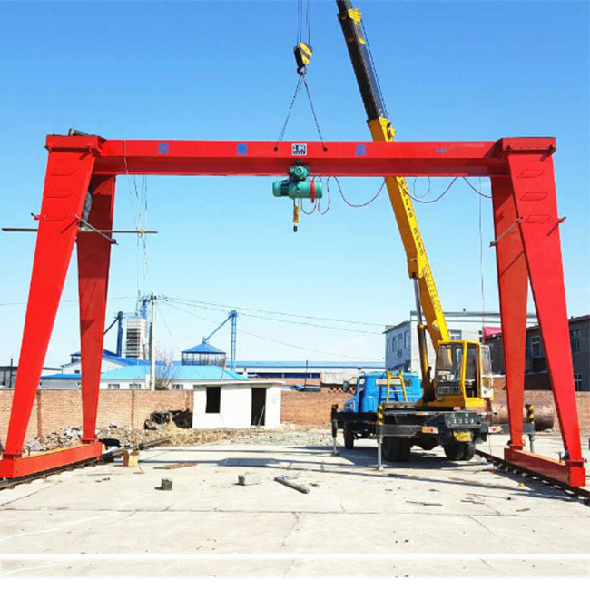 China 
                Aangepaste MH-model stalen lancering enkele Girder Goliath Gantry kraan
             te koop