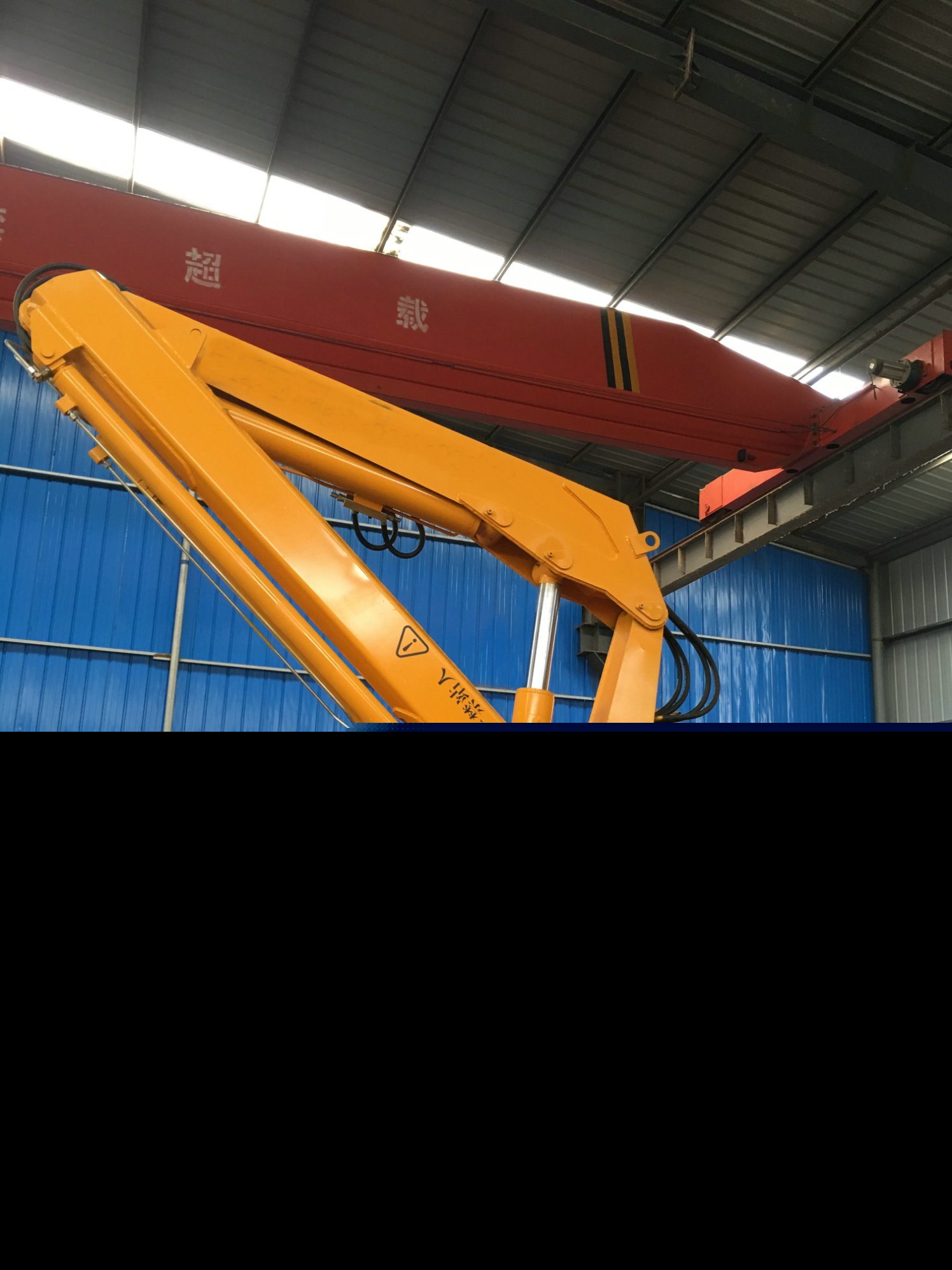 
                Customized Ship Crane Machine/Jetty Crane/Telescopic Crane Machine
            