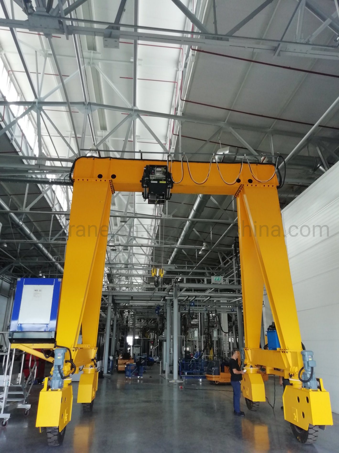 Double Beam Mobile Hydraulic Rubber Tyre Mounted Gantry Crane