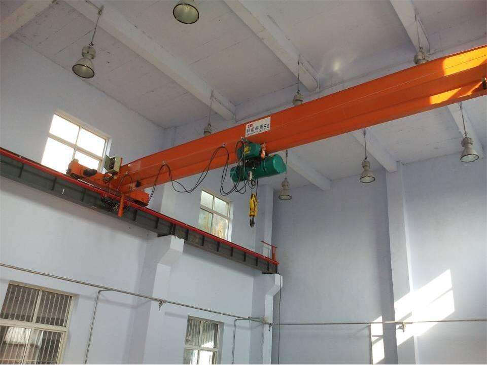 Economic Prices 3 T Workstation 1.5 Ton Single Girder Overhead Crane 18m Span Manufacturer