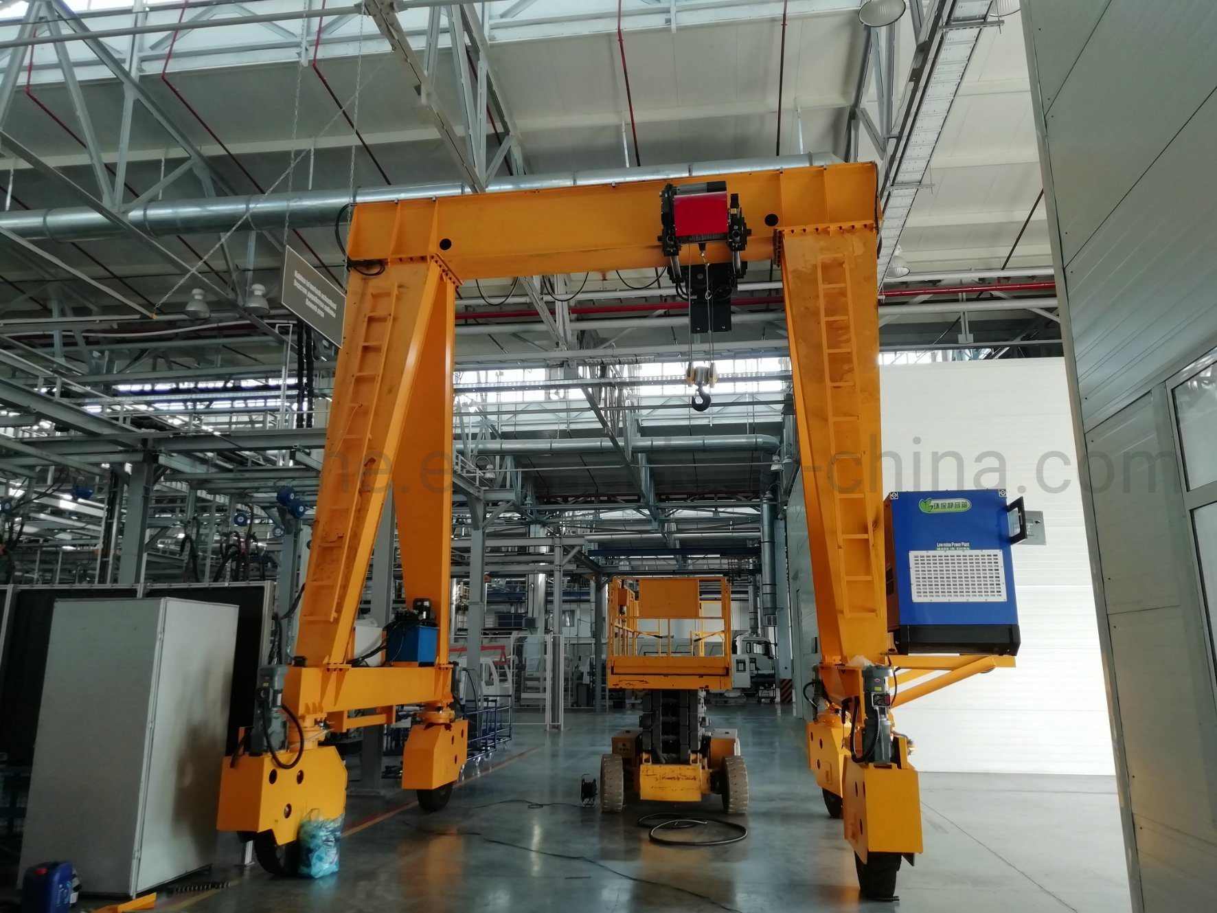 Factory Handling Equipment 30t Double Girder Gantry Crane