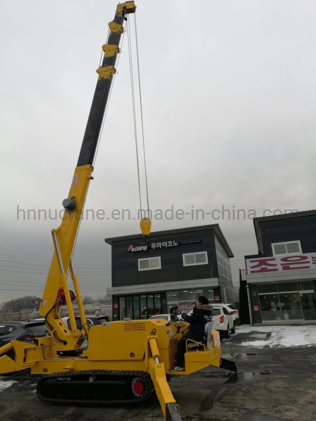 
                O alto desempenho 8 ton gruas automóveis para venda 2 Anos de garantia
            