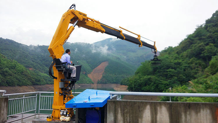 Hydraulic Marine Telescopic Boom Crane for Provision Ship