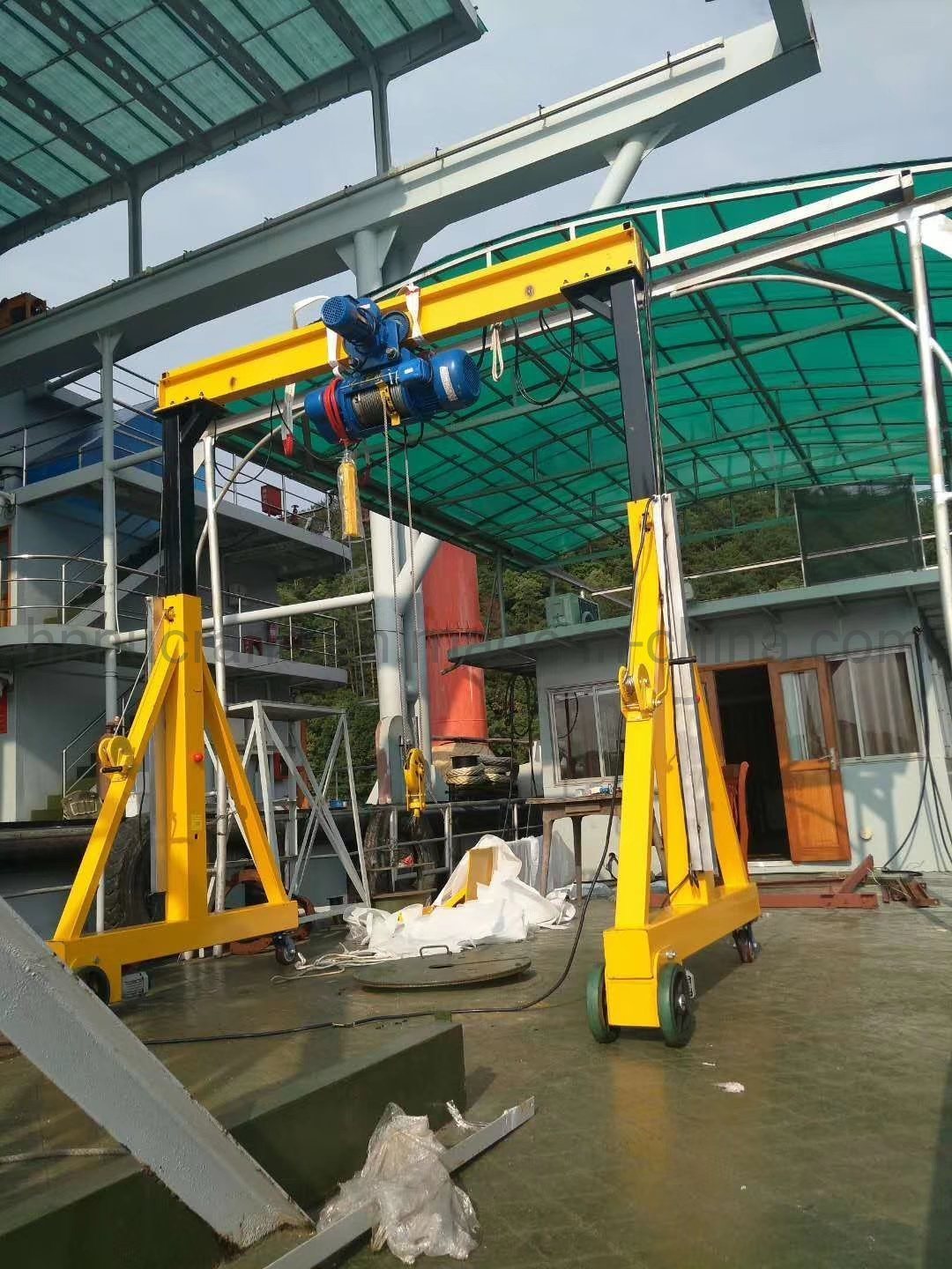 Portable Manual Travelling Small Mobile Gantry Crane for Sale